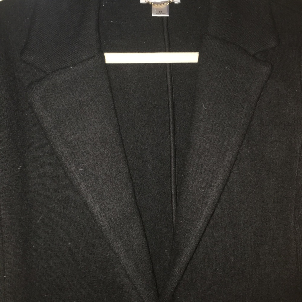 Black blazer with button